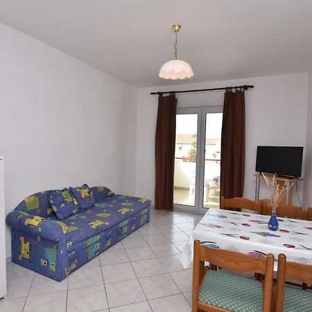 Apartments And Room Kiko Primosten Ngoại thất bức ảnh